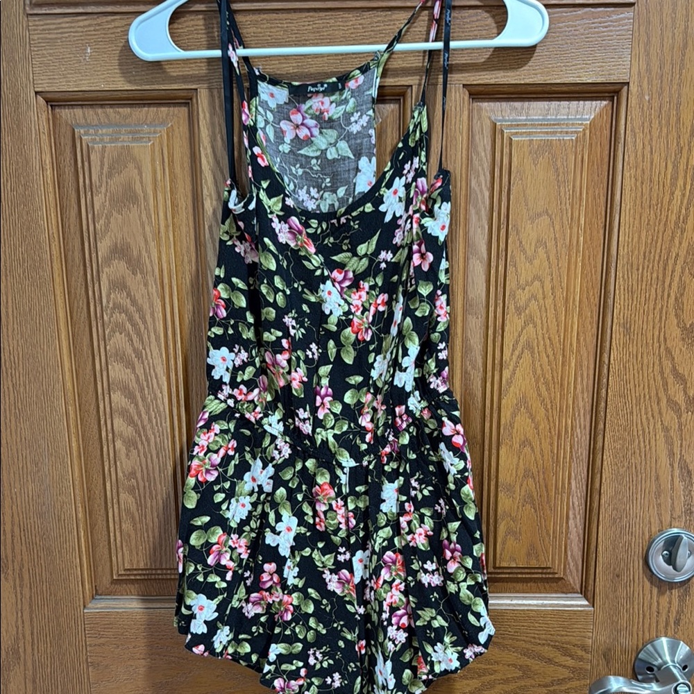 Floral Black Sleeveless Top